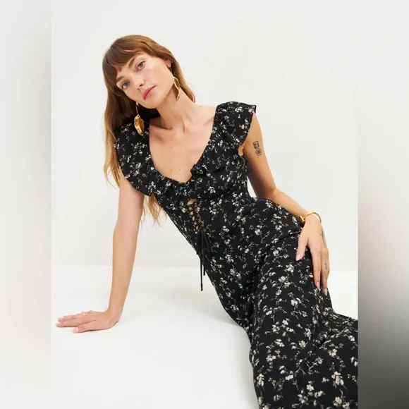 Reformation Imala Dress in Lucien, size 0 - Picture 2 of 9